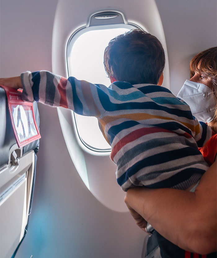 “I Paid Extra To Have This Specific Seat”: Woman With Lupus Refuses To Hand Kid Her Window Seat “I Paid Extra To Have This Specific Seat”: Woman With Lupus Refuses To Hand Kid Her Window Seat