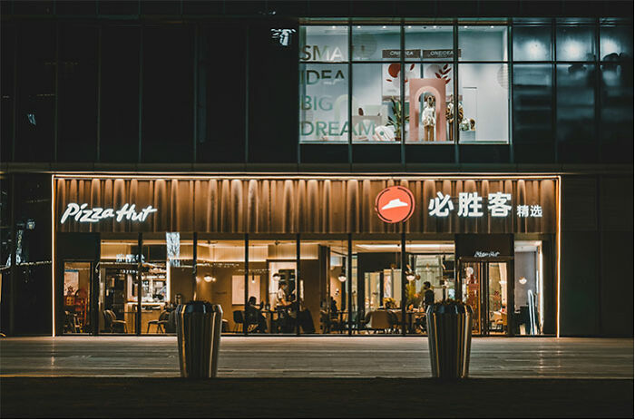 “Nothing Like Being Gifted Debt”: 35 People Share The Worst Presents They Received