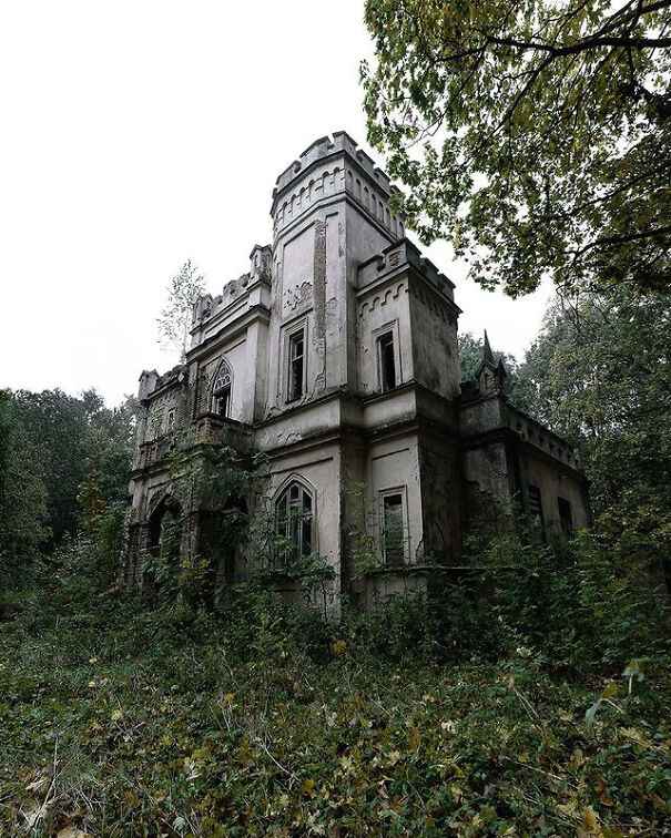 Manor House Within Siedlce County, Masovian Voivodeship, In East-Central Poland