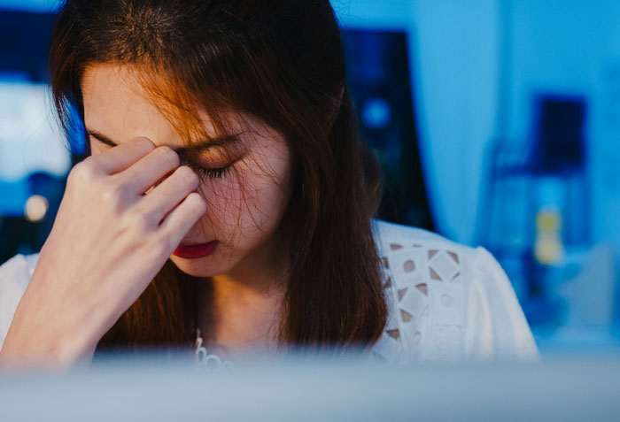 Man Defends Mom&rsquo;s Unannounced Visits Until Wife&rsquo;s Post Goes Viral, Confrontation Turns Ugly