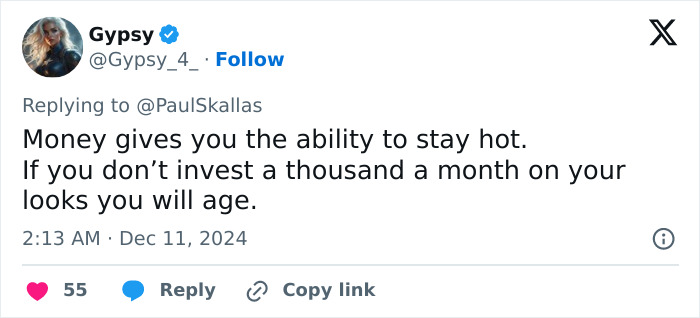 “Tough Standard”: Demi Moore, 62, Sparks Debate On Women Aging After Making Stunning Appearance “Tough Standard”: Demi Moore, 62, Sparks Debate On Women Aging After Making Stunning Appearance