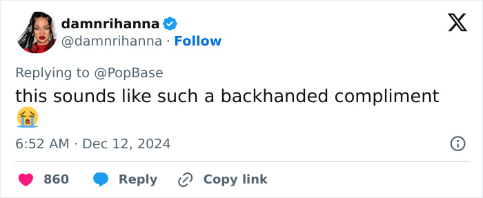 Tweet commenting on backhanded compliment amid Gordon Ramsay's shade.