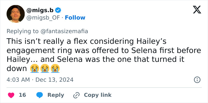Tweet about Selena Gomez and Hailey Bieber's engagement rings comparison, mentioning who turned down the ring first. Tweet about Selena Gomez and Hailey Bieber's engagement rings comparison, mentioning who turned down the ring first.
