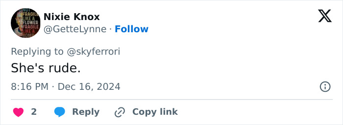 Tweet criticizing Nicole Kidman for rude behavior at a premiere.