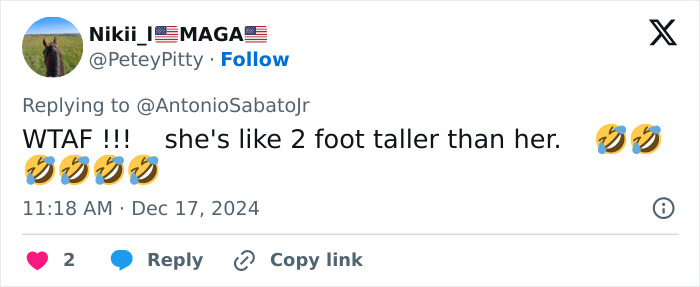 "How Embarrassing": Denzel Washington's Daughter Katia Walks Red Carpet With Wife Towering Over Her "How Embarrassing": Denzel Washington's Daughter Katia Walks Red Carpet With Wife Towering Over Her