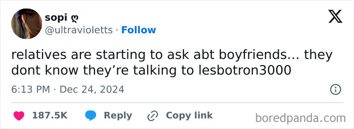 Funny tweet from December about handling relatives asking about boyfriends with a humorous twist.