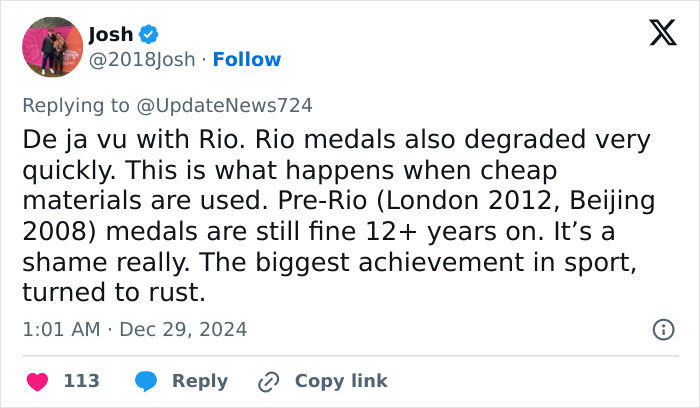 Tweet discusses rusted bronze medals from Paris 2024 Olympics, comparing to Rio's rapidly degrading medals.