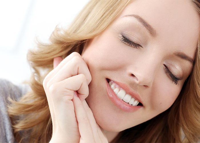 30 Hilarious Ways People Around The World Clock An American Instantly