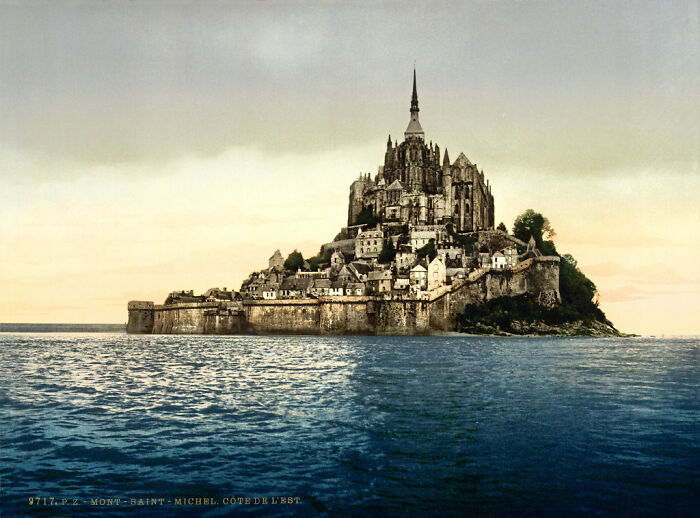 Mont Saint-Michel seen in oldest color photos showcasing the historic look 100 years ago.
