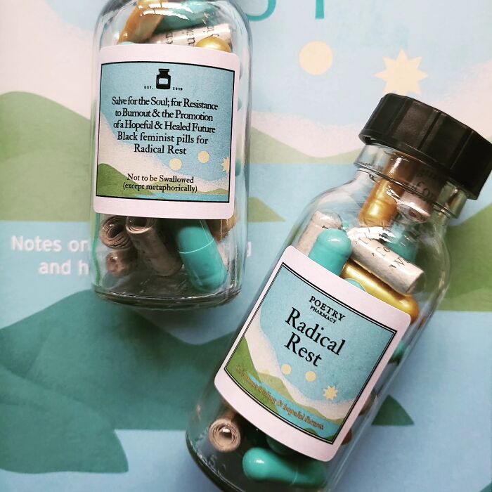 The World&rsquo;s 1st Poetry Pharmacy Cures People&rsquo;s Hearts, Minds, And Souls With Extraordinary Pills