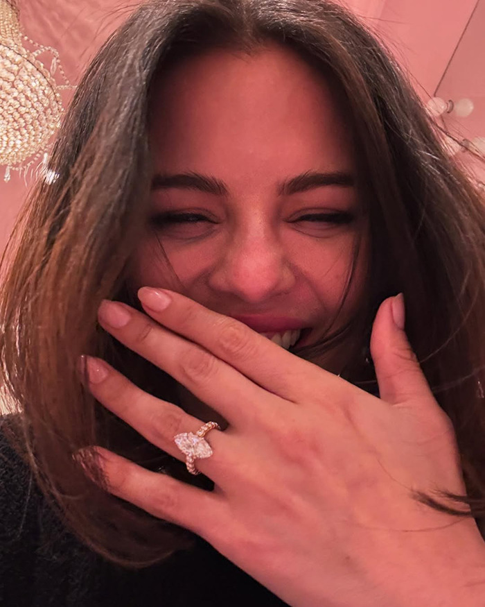 Selena Gomez showcasing engagement ring, sparking comparisons and discussions online. Selena Gomez showcasing engagement ring, sparking comparisons and discussions online.