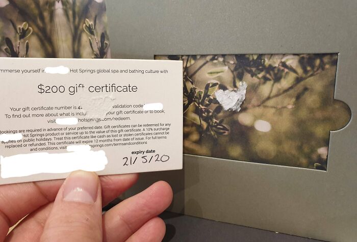 Expired $200 gift certificate, unfulfilled expectations.