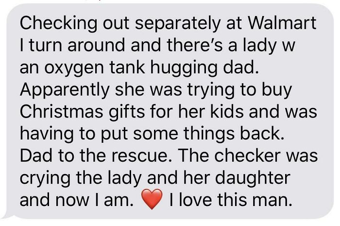 Text message describing a heartwarming Christmas story involving a kind gesture at Walmart.