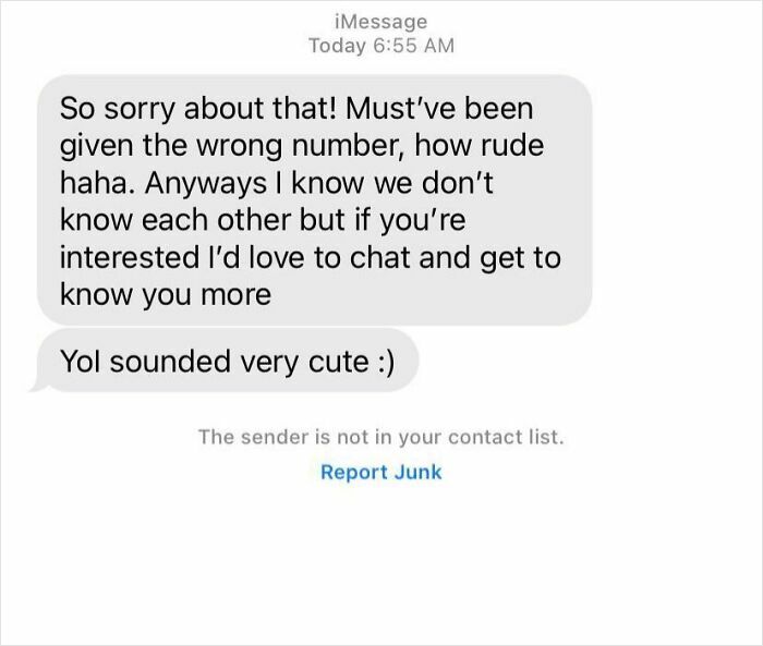 Text message from unknown sender persistently trying to chat despite being given the wrong number.