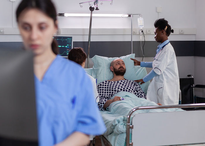 30 Hilarious Ways People Around The World Clock An American Instantly