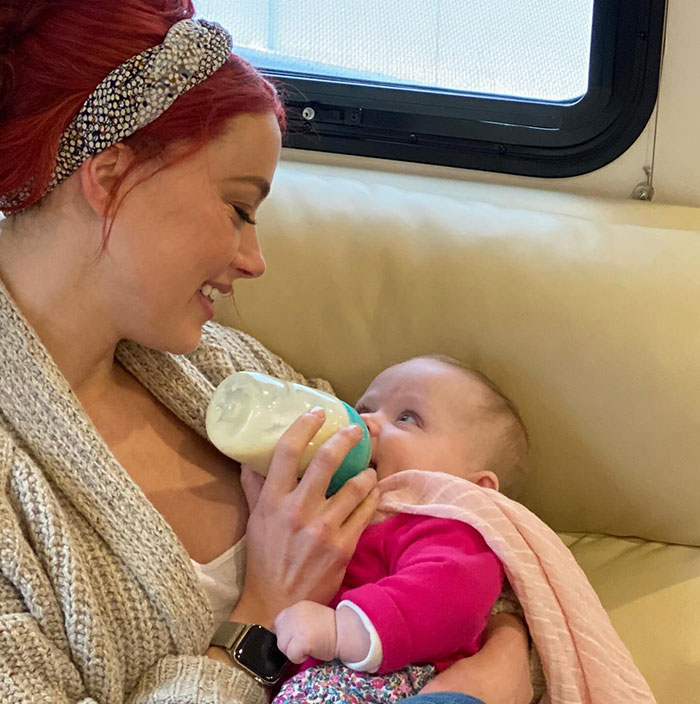 Amber Heard’s Baby No. 2 Announcement Sparks Renewed Public Scrutiny: “Too Much Of A Narcissist” Amber Heard’s Baby No. 2 Announcement Sparks Renewed Public Scrutiny: “Too Much Of A Narcissist”