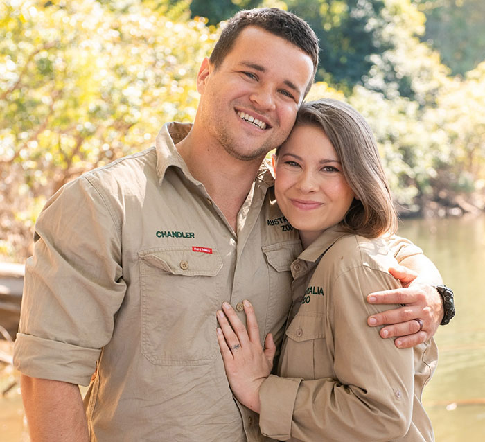 Bindi Irwin Says She Wants People To Stop Asking About Her Second Child: “It Broke My Heart” Bindi Irwin Says She Wants People To Stop Asking About Her Second Child: “It Broke My Heart”