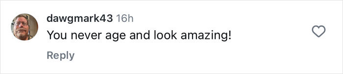 "Smokin’ hot" Heather Graham, 54, Rings In New Year In Blue Bikini During Snowy Holiday Getaway "Smokin’ hot" Heather Graham, 54, Rings In New Year In Blue Bikini During Snowy Holiday Getaway