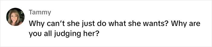 Comment by user Tammy defending Shania Twain's bold fashion choices on stage.