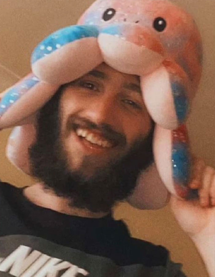 Dad, 20, Passes Away After Getting &lsquo;Little Cut&rsquo; On Lip, Leaving Behind 2 Kids And Pregnant Wife