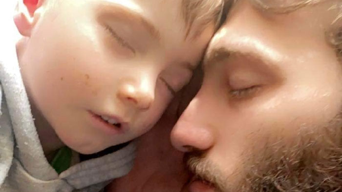 Dad, 20, Passes Away After Getting &lsquo;Little Cut&rsquo; On Lip, Leaving Behind 2 Kids And Pregnant Wife