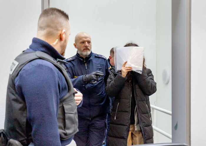 "Just Evil": Woman Who Assassinated Look-A-Like To Fake Her Own Passing Gets Life Sentence "Just Evil": Woman Who Assassinated Look-A-Like To Fake Her Own Passing Gets Life Sentence