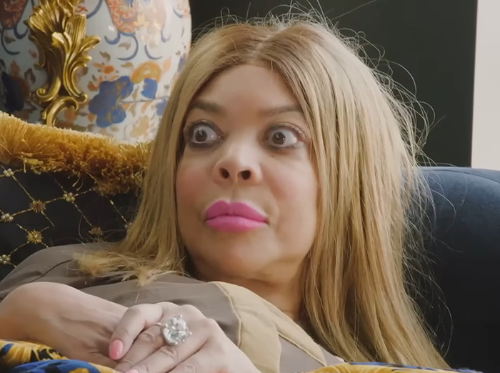 Photo of Wendy Williams with pink lipstick. Photo of Wendy Williams with pink lipstick.