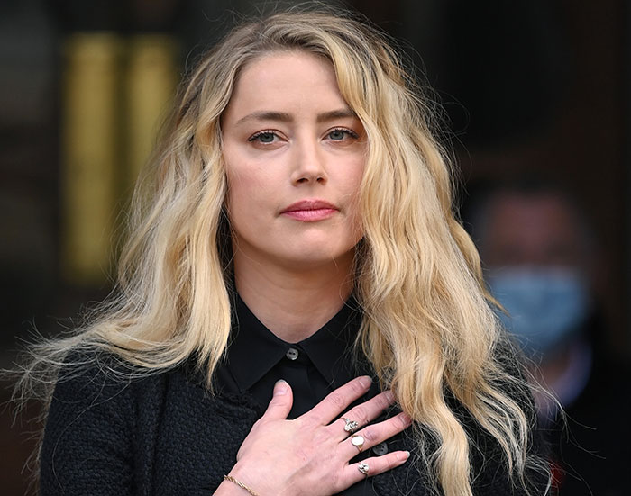 &ldquo;This Is Not About You&rdquo;: Amber Heard Speaks Up About &ldquo;Horrifying&rdquo; Blake Lively Case