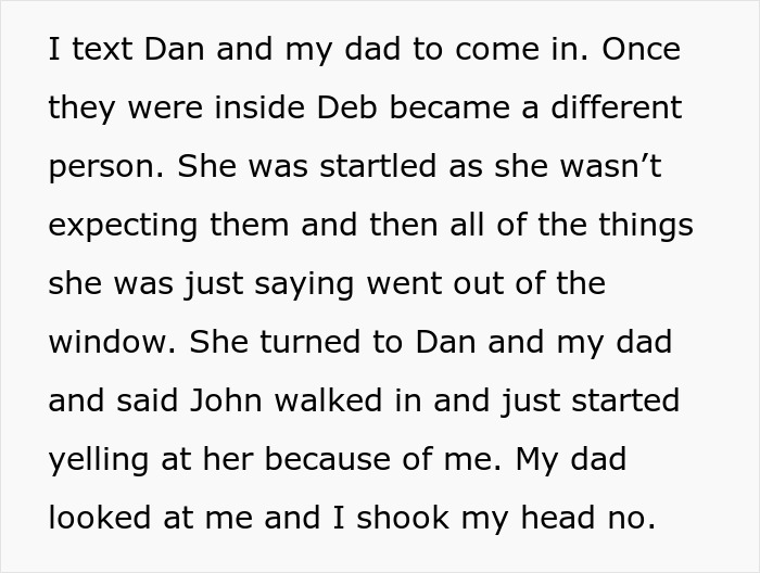 Text exchange about a fianc&eacute;'s unusual request for the bride's dress color to please his mom.