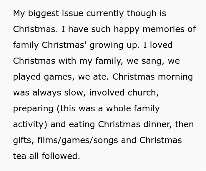 Text discussing family Christmas memories and traditions, including singing, games, and dinner preparation.
