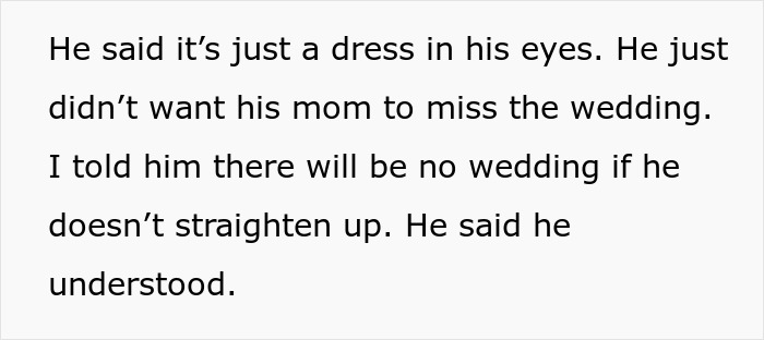 Text showing a fianc&eacute;'s request for the bride to avoid a white dress to comfort his mom.