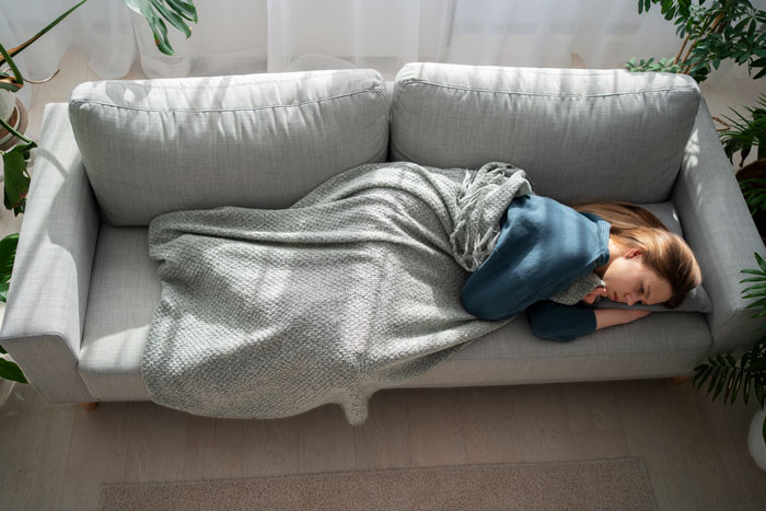 MIL Lets Infant Sleep Unsafely And Go Without Food For 7 Hours, Stunned When Banned From Babysitting MIL Lets Infant Sleep Unsafely And Go Without Food For 7 Hours, Stunned When Banned From Babysitting