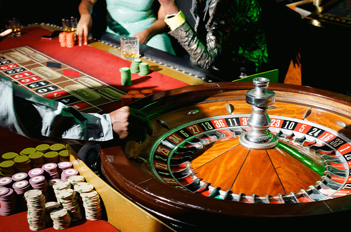 20 Personas comparten historias de cuando sus malas decisiones cambiaron el curso de sus vidas