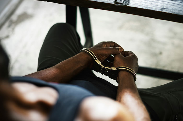 20 Personas comparten historias de cuando sus malas decisiones cambiaron el curso de sus vidas