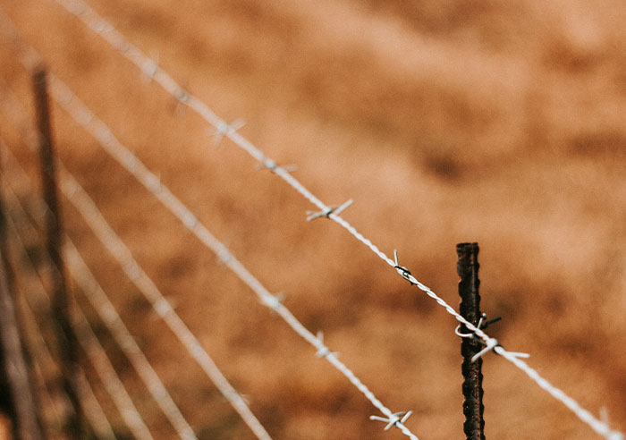 20 Personas comparten historias de cuando sus malas decisiones cambiaron el curso de sus vidas