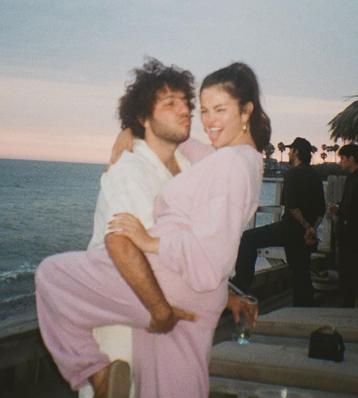 Selena Gomez And Benny Blanco Make It Official: “Forever Begins Now” Selena Gomez And Benny Blanco Make It Official: “Forever Begins Now”