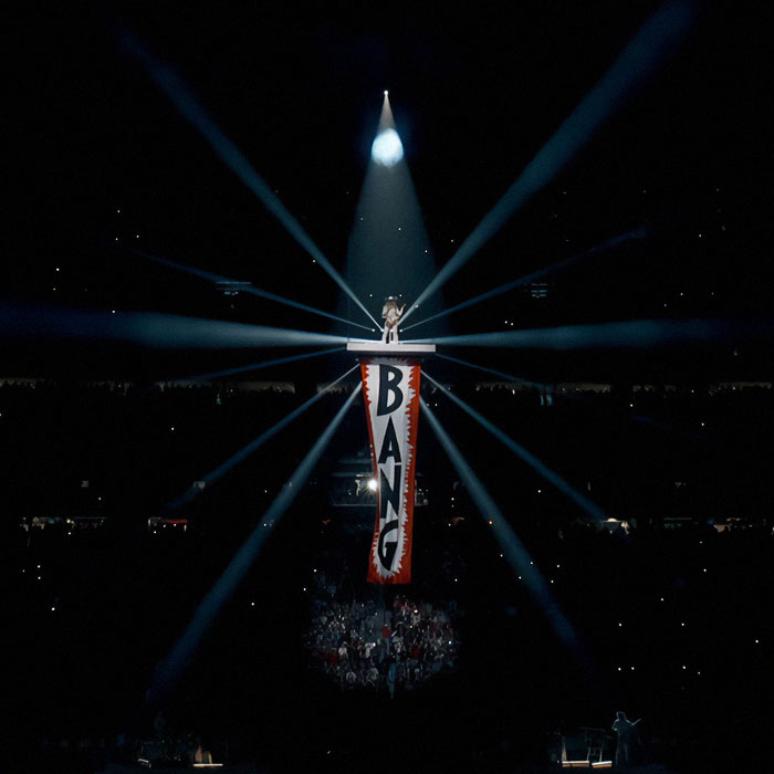 &ldquo;She Needs To Stop&rdquo;: Beyonc&eacute; Suffers Wardrobe Malfunction, Slammed For Banned Gesture At NFL Show