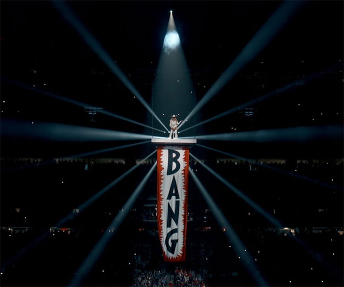 &ldquo;Can I Get A Refund?&rdquo;: Beyonc&eacute;&rsquo;s NFL Halftime Show Leaves Fans Furious