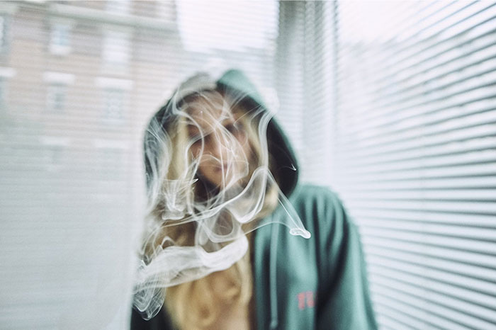 People Look Back On Their 45 Biggest Regrets From Their 20s