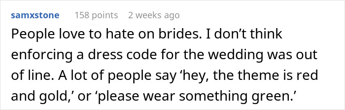 Discussion about enforcing wedding dress codes and themes in a Reddit comment.