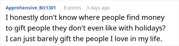 Reddit comment discussing holiday gifting and financial pressures.