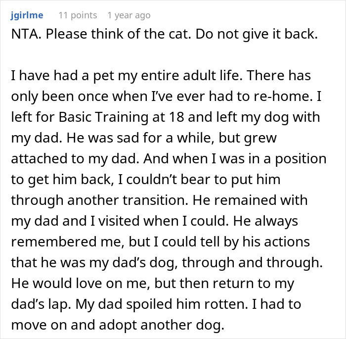 Reddit comment discussing pet rehoming, emphasizing the cat's attachment and urging caution in returning it. Reddit comment discussing pet rehoming, emphasizing the cat's attachment and urging caution in returning it.