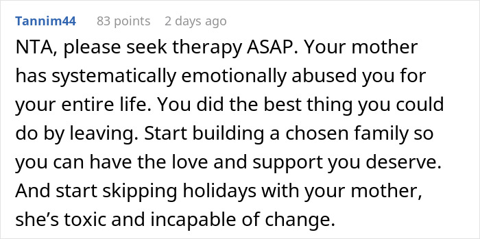 Online comment advising someone to leave an emotionally abusive family environment.