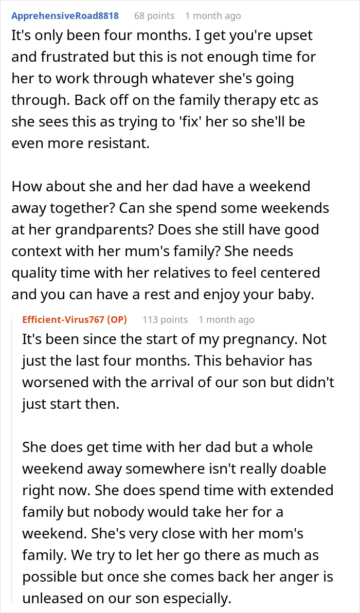 Screenshot of a mom discussing her stepdaughter's hostile behavior towards her baby in an online forum. Screenshot of a mom discussing her stepdaughter's hostile behavior towards her baby in an online forum.