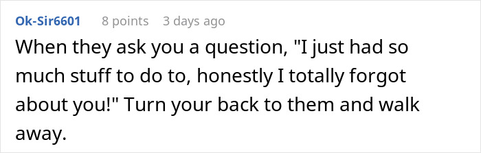 Text screenshot from Ok-Sir6601 about forgetting Christmas gift for host.