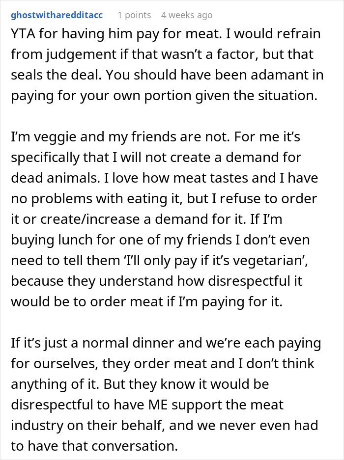 Text post discussing a woman ordering a meat burger on a date with a vegan, labeled as tactless.