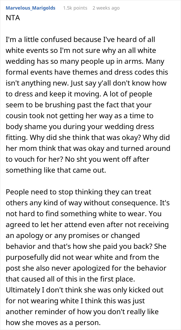 Text discussion about a woman regretting inviting her cousin to her wedding after a fight.