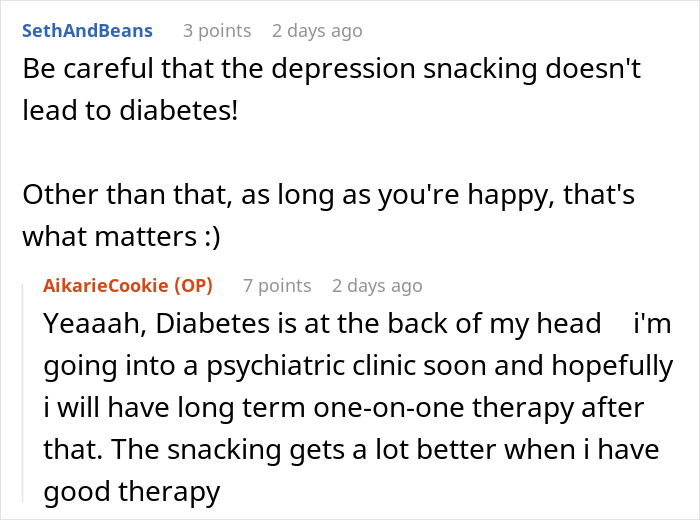 Reddit conversation about depression snacking and therapy, mentioning diabetes and psychiatric care.