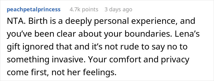 Reddit comment discussing boundaries and a gift seen as creepy and invasive. Reddit comment discussing boundaries and a gift seen as creepy and invasive.