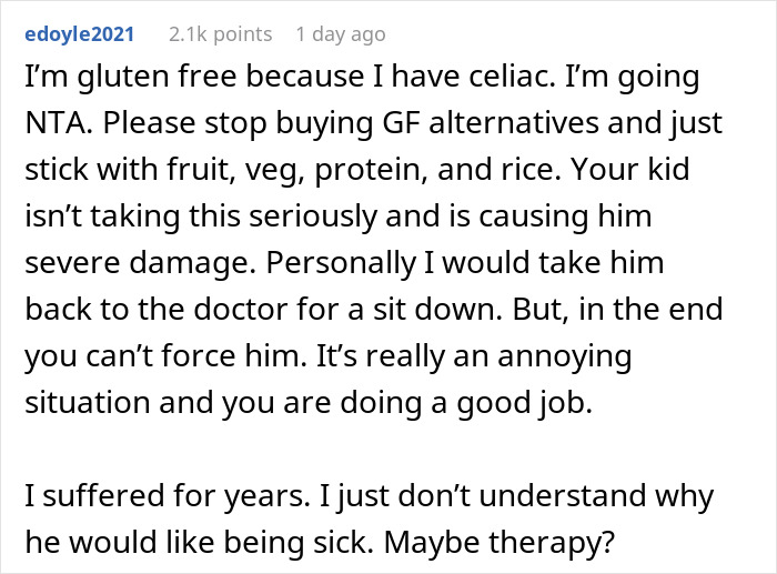 Reddit comment discussing gluten-free diet and advising a mom on managing son's wheat allergy concerns.